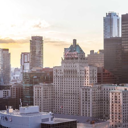 Fairmont Royal York Hotel Τορόντο Εξωτερικό φωτογραφία The hotel in 2015